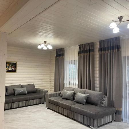 Villa Затишна De Luxe Mykulychyn Luaran gambar