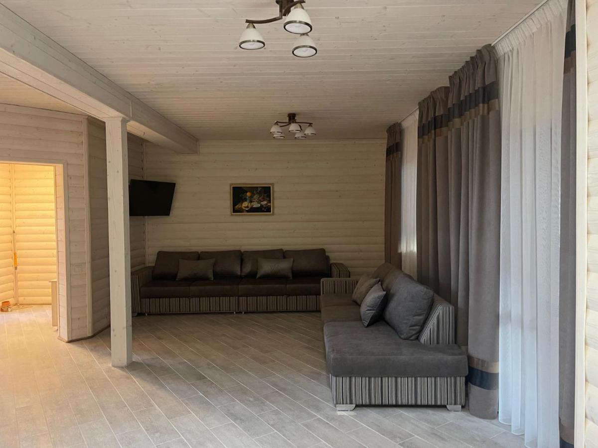 Villa Затишна De Luxe Mykulychyn Luaran gambar