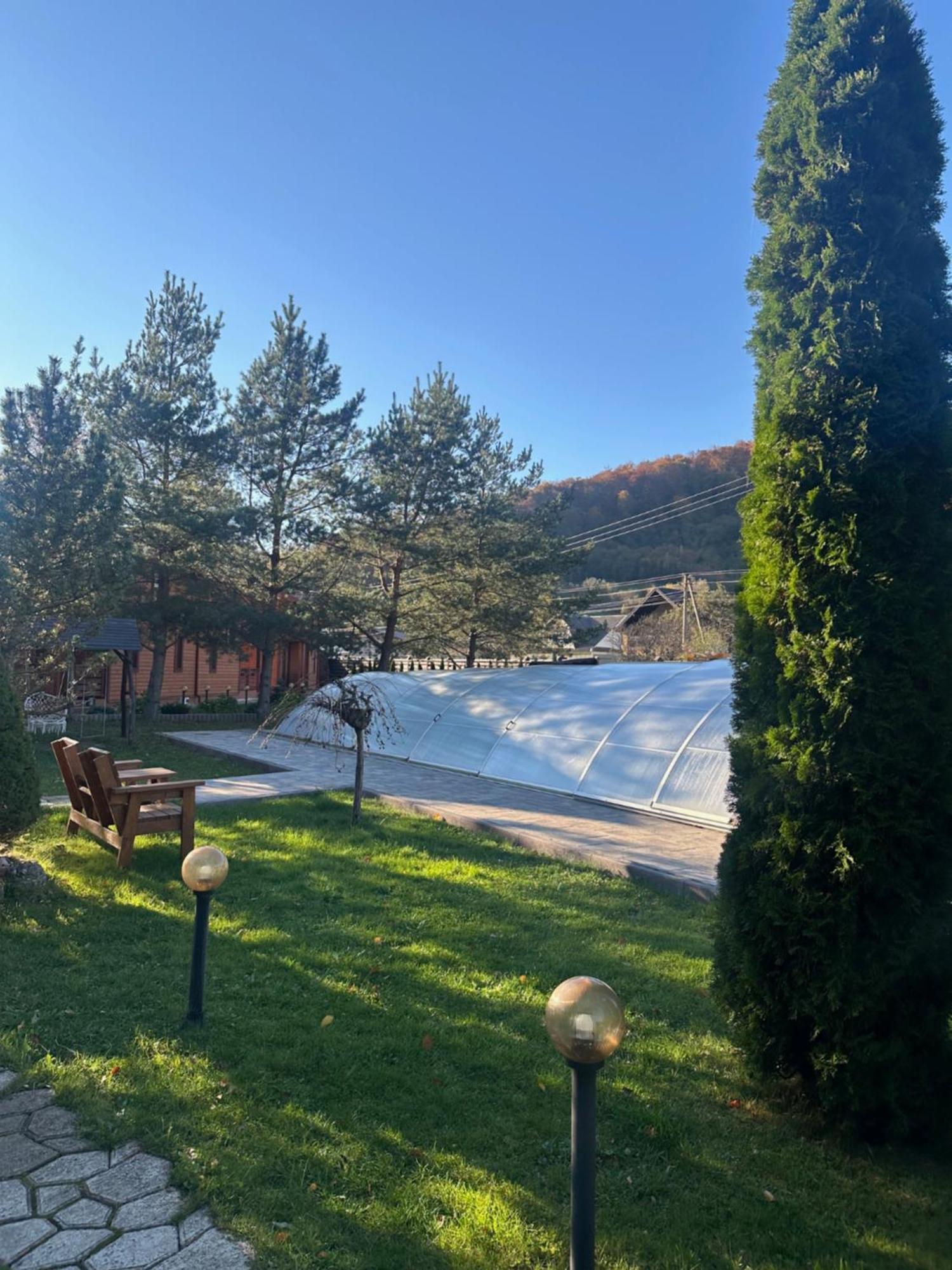 Villa Затишна De Luxe Mykulychyn Luaran gambar